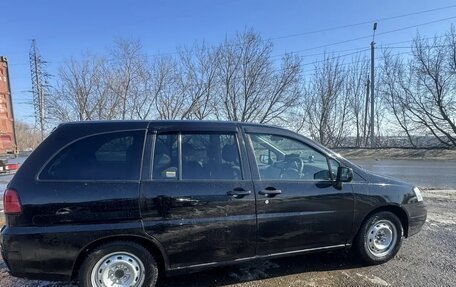 Nissan Liberty, 2001 год, 340 000 рублей, 10 фотография