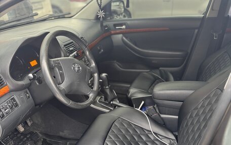 Toyota Avensis III рестайлинг, 2007 год, 910 000 рублей, 8 фотография