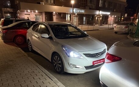 Hyundai Solaris II рестайлинг, 2015 год, 950 000 рублей, 15 фотография