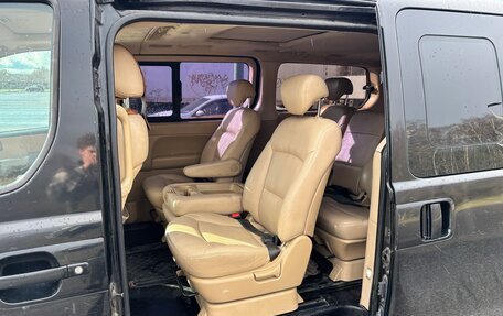 Hyundai Grand Starex Grand Starex I рестайлинг 2, 2009 год, 1 200 000 рублей, 2 фотография