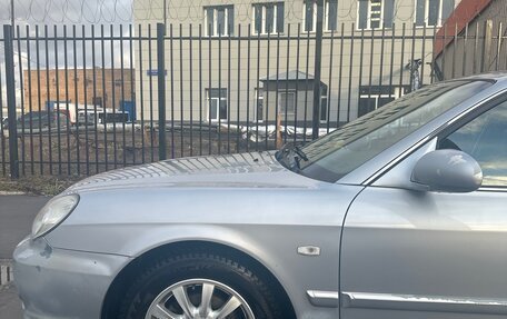 Hyundai Sonata IV рестайлинг, 2005 год, 300 000 рублей, 7 фотография