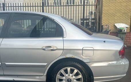 Hyundai Sonata IV рестайлинг, 2005 год, 300 000 рублей, 8 фотография