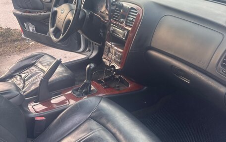 Hyundai Sonata IV рестайлинг, 2005 год, 300 000 рублей, 13 фотография