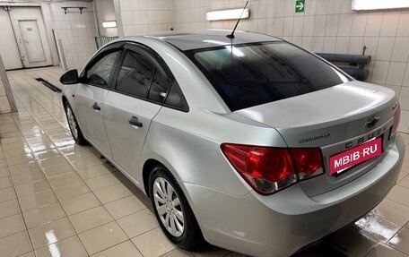 Chevrolet Cruze II, 2010 год, 580 000 рублей, 9 фотография