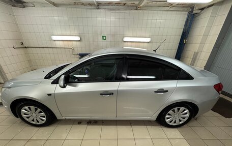 Chevrolet Cruze II, 2010 год, 580 000 рублей, 11 фотография