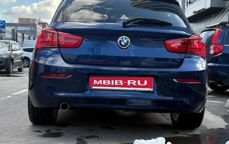 BMW 1 серия, 2018 год, 1 900 000 рублей, 7 фотография