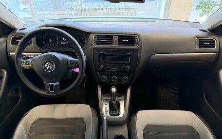 Volkswagen Jetta VI, 2012 год, 1 129 000 рублей, 8 фотография