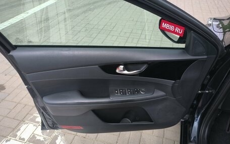 KIA Cerato IV, 2019 год, 1 800 000 рублей, 13 фотография