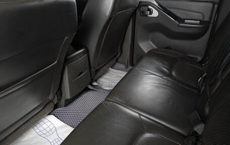 Nissan Navara (Frontier), 2011 год, 1 699 000 рублей, 9 фотография