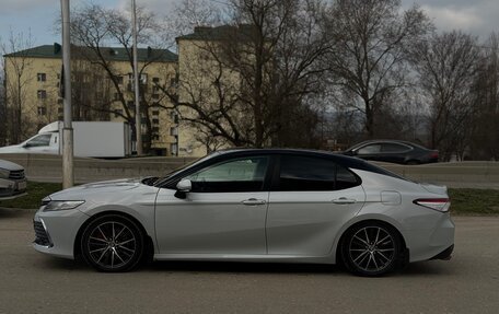 Toyota Camry, 2021 год, 2 450 000 рублей, 5 фотография