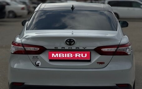 Toyota Camry, 2021 год, 2 450 000 рублей, 7 фотография