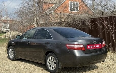 Toyota Camry, 2007 год, 1 150 000 рублей, 4 фотография