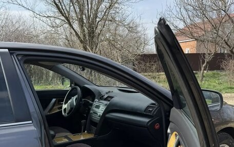 Toyota Camry, 2007 год, 1 150 000 рублей, 13 фотография