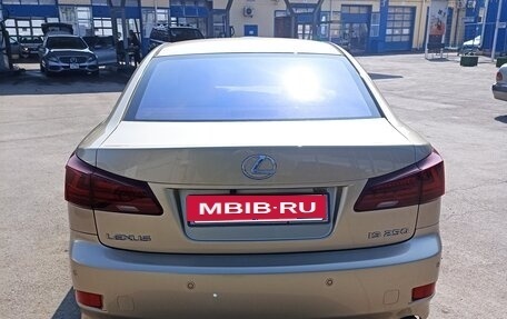 Lexus IS II рестайлинг 2, 2006 год, 1 590 000 рублей, 5 фотография