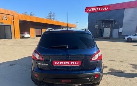 Nissan Qashqai, 2010 год, 900 000 рублей, 3 фотография