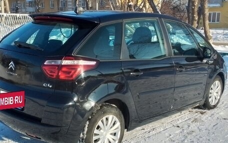 Citroen C4 Picasso II рестайлинг, 2012 год, 645 000 рублей, 2 фотография