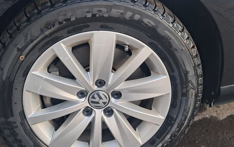 Volkswagen Passat B7, 2011 год, 1 150 000 рублей, 14 фотография