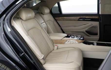 Genesis G90 I рестайлинг, 2016 год, 2 450 000 рублей, 5 фотография