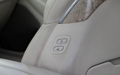 Genesis G90 I рестайлинг, 2016 год, 2 450 000 рублей, 9 фотография