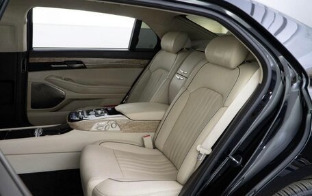 Genesis G90 I рестайлинг, 2016 год, 2 450 000 рублей, 8 фотография