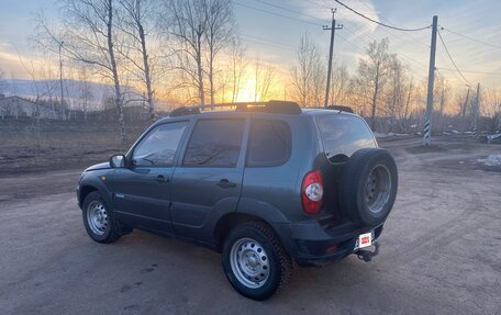 Chevrolet Niva I рестайлинг, 2009 год, 370 000 рублей, 2 фотография
