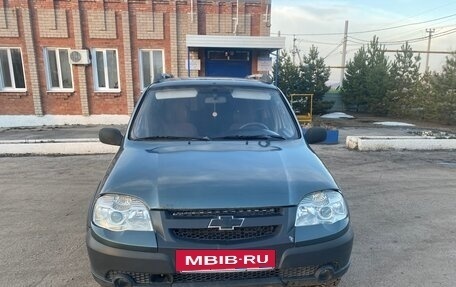 Chevrolet Niva I рестайлинг, 2009 год, 370 000 рублей, 6 фотография