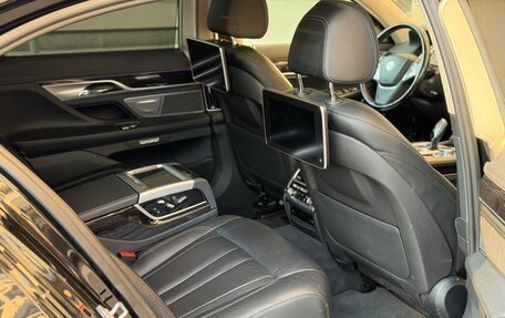 BMW 7 серия, 2017 год, 3 130 000 рублей, 8 фотография