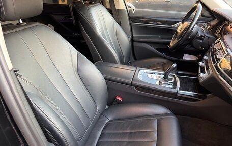 BMW 7 серия, 2017 год, 3 130 000 рублей, 13 фотография