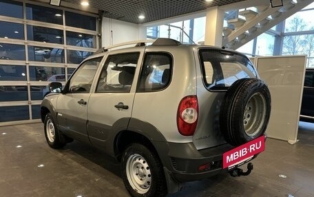 Chevrolet Niva I рестайлинг, 2014 год, 560 000 рублей, 5 фотография