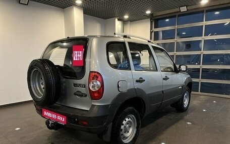 Chevrolet Niva I рестайлинг, 2014 год, 560 000 рублей, 3 фотография