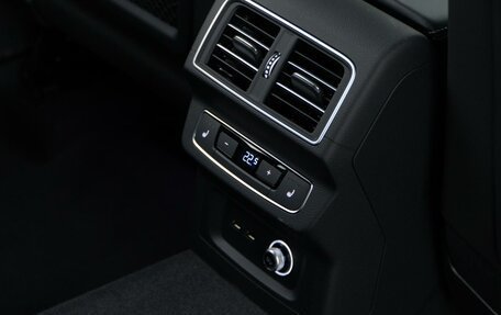 Audi Q5, 2025 год, 5 898 055 рублей, 17 фотография