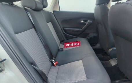 Volkswagen Polo VI (EU Market), 2010 год, 720 000 рублей, 11 фотография