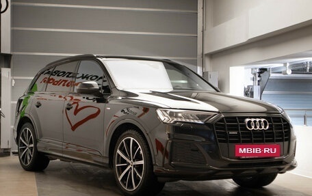 Audi Q7, 2022 год, 7 500 000 рублей, 3 фотография