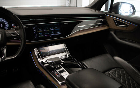 Audi Q7, 2022 год, 7 500 000 рублей, 24 фотография