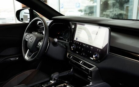 Lexus RX IV рестайлинг, 2024 год, 10 890 000 рублей, 16 фотография