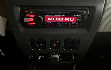 Renault Logan I, 2011 год, 333 000 рублей, 13 фотография