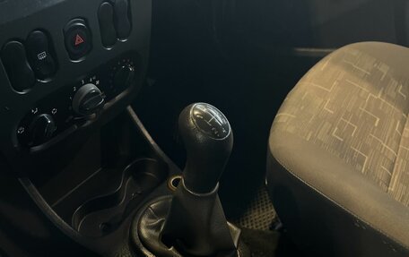 Renault Logan I, 2011 год, 333 000 рублей, 28 фотография