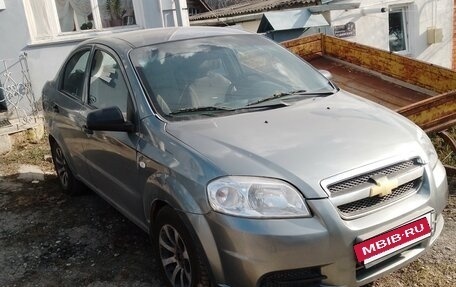 Chevrolet Aveo III, 2011 год, 300 000 рублей, 2 фотография