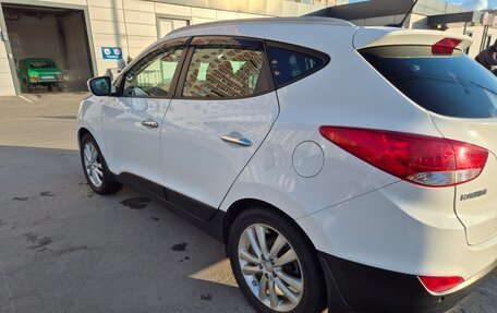 Hyundai ix35 I рестайлинг, 2012 год, 1 400 000 рублей, 2 фотография