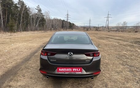 Mazda 3, 2021 год, 1 815 000 рублей, 7 фотография