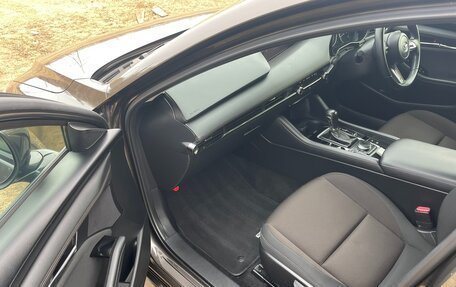 Mazda 3, 2021 год, 1 815 000 рублей, 15 фотография