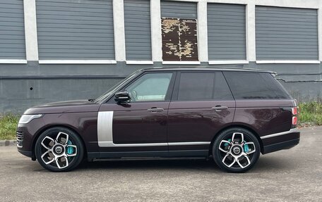 Land Rover Range Rover IV рестайлинг, 2018 год, 7 399 000 рублей, 3 фотография