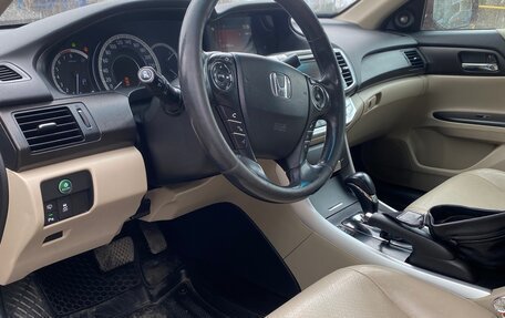 Honda Accord IX рестайлинг, 2013 год, 1 450 000 рублей, 3 фотография