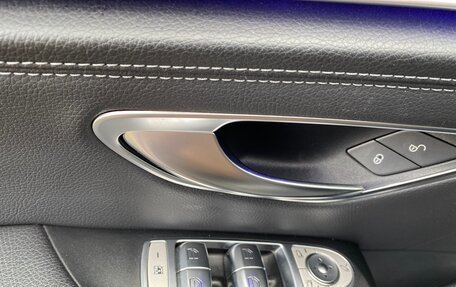 Mercedes-Benz E-Класс, 2019 год, 3 850 000 рублей, 10 фотография