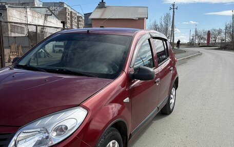 Renault Sandero I, 2011 год, 580 000 рублей, 3 фотография