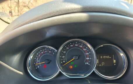 Renault Logan II, 2019 год, 1 180 000 рублей, 12 фотография