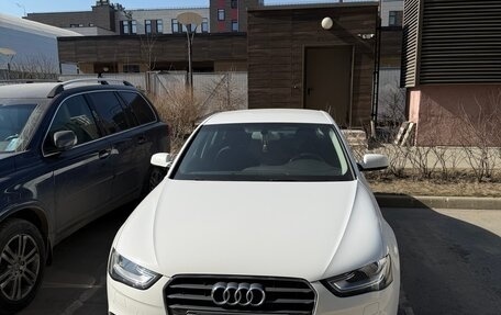 Audi A4, 2012 год, 1 850 000 рублей, 2 фотография