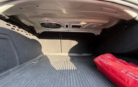 Audi A4, 2012 год, 1 850 000 рублей, 10 фотография