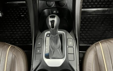 Hyundai Santa Fe III рестайлинг, 2016 год, 2 139 000 рублей, 13 фотография