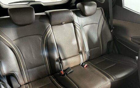 Hyundai Santa Fe III рестайлинг, 2016 год, 2 139 000 рублей, 15 фотография